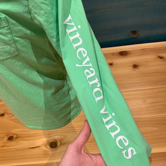 Vineyard Vines Long Sleeve - Picture 3 of 5